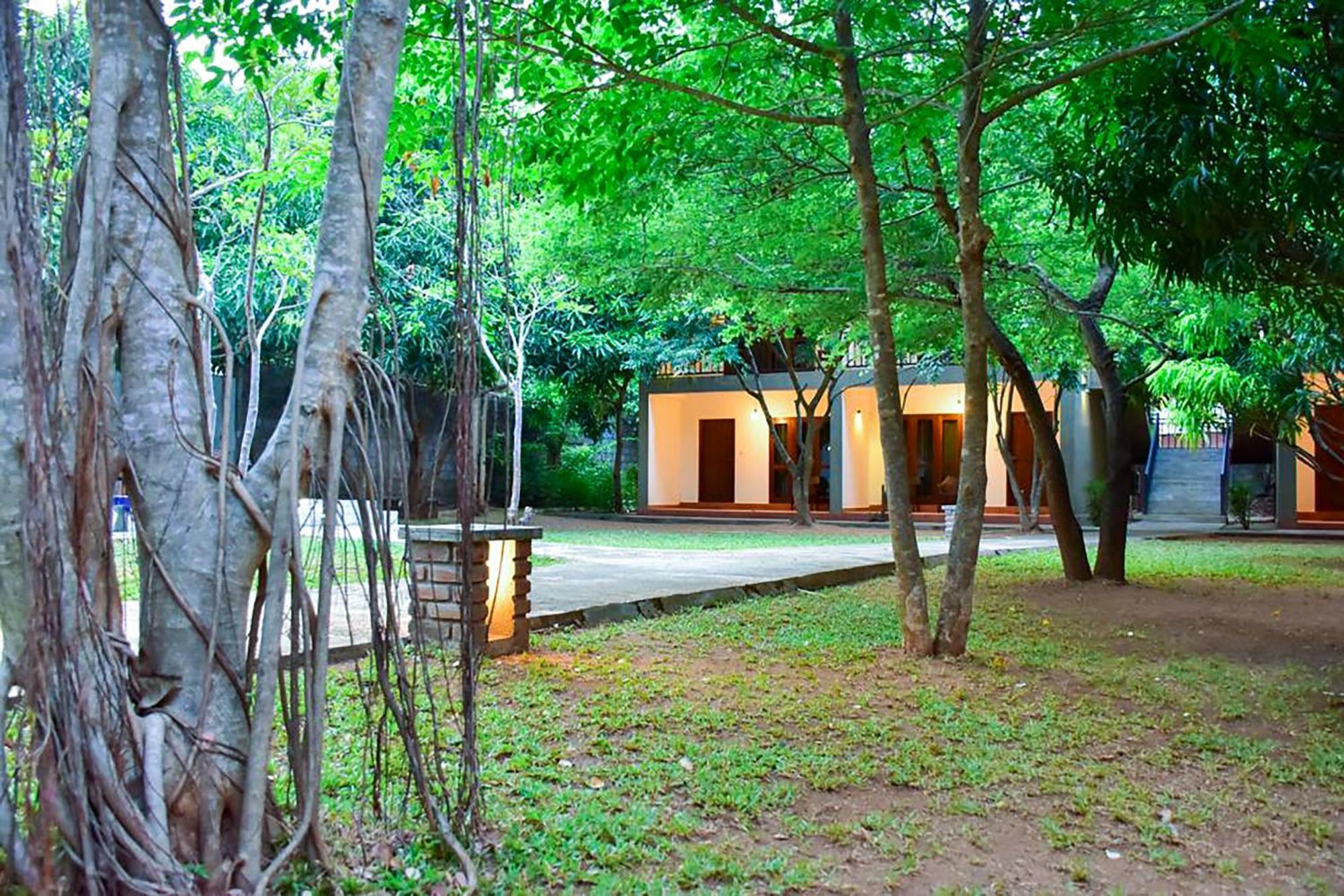 Tropicara Resort Sigiriya Eksteriør billede